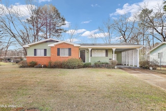 135 Reynolds St, Pearl, MS 39208