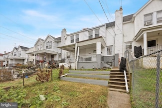 7046 Radbourne Rd, Upper Darby, PA 19082