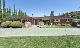 12901 Pierce Rd, Saratoga, CA 95070