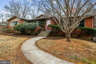 9115 Brierly Rd, Chevy Chase, MD 20815