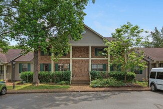 810 Beazer Ln, Antioch, TN 37013