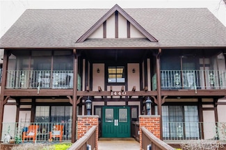 1440 Heritage Landing Unit 111, Saint Charles, MO 63303