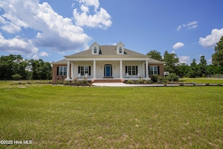 5905 Bizzel Ave, Castle Hayne, NC 28429