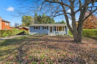 34 Hildreth Ave, South Hadley, MA 01075