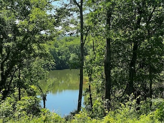 1343 River Point Rd, Fayetteville, AR 72703