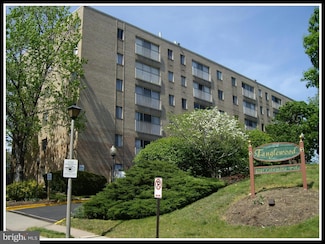4241 Columbia Pike Unit 302, Arlington, VA 22204