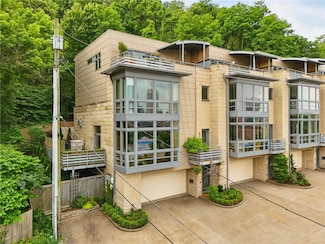 14 Windom Hill Place, Pittsburgh, PA 15203