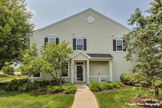 462 S Litchfield Dr, Round Lake, IL 60073