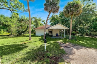 2486 Granada Ave, Vero Beach, FL 32960