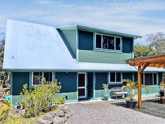 99-7721 Kilau Place, Volcano, HI 96785