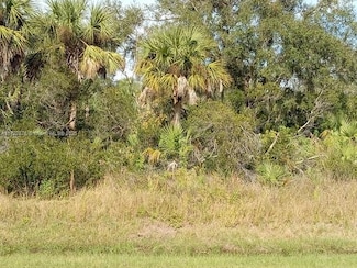 26054 Notre Dame Blvd, Punta Gorda, FL 33955