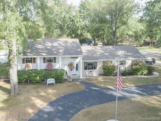 4116 Eton Place, Lambertville, MI 48144