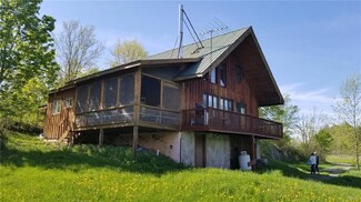 43240 Venditti Meadows, Theresa, NY 13691