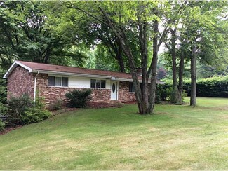 147 La Ray Dr, Butler, PA 16001
