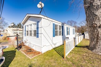 11 Pioneer Way, Springfield, MA 01119