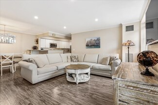 106 13th St Unit 115, Charlestown, MA 02129