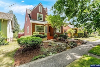 1864 Church St NE, Salem, OR 97301