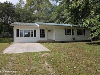 162 Andy Baird Dr, La Follette, TN 37766