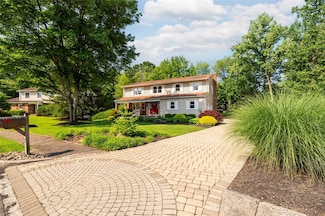 7 Woodland Terrace, Orangeburg, NY 10962