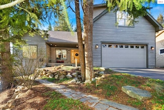 4303 Burns Ct, Sandpoint, ID 83864