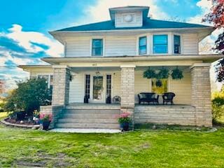 403 N Main St, Kouts, IN 46347
