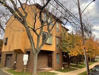 81 Redmond St, New Brunswick, NJ 08901