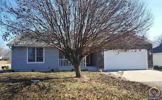 210 Sunset Ln, Maple Hill, KS 66507