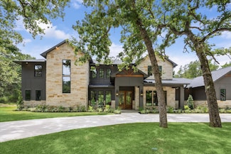 211 Saint Andrews Dr, New Ulm, TX 78950