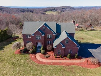 17 S Ridge Rd, Hampden, MA 01036