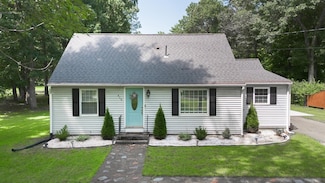 415 Soule Rd, Wilbraham, MA 01095