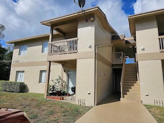 1838 Abbey Rd Unit 205K, West Palm Beach, FL 33415