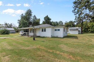 401 N Broad St, Parma, MO 63870