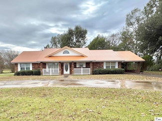 309 Berry Ln, Wisner, LA 71378
