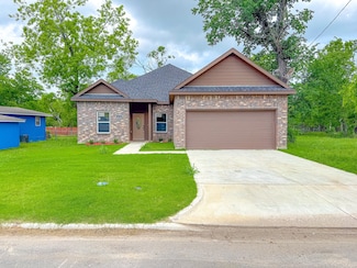 1314 E 3rd Ave, Corsicana, TX 75110