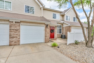 8155 River Mist Ln, Indianapolis, IN 46237