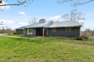 304 Chateau Point Ln, South Point, OH 45680