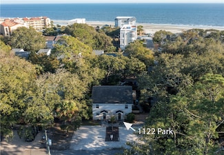 1122 Park Ln, Saint Simons Island, GA 31522