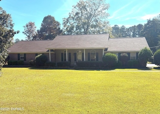 298 Briarwood Blvd, Meridian, MS 39305