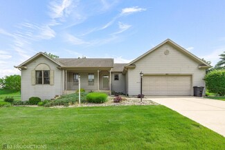 868 E Sportsman Ln, La Porte, IN 46350
