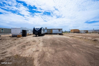 1436 Valle Poland Rd, San Elizario, TX 79849