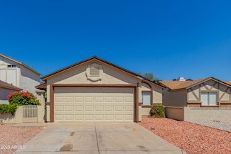 10015 N 66th Dr, Glendale, AZ 85302