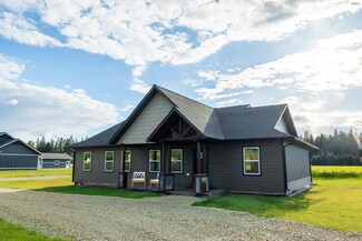 454 S Division St, Moyie Springs, ID 83845