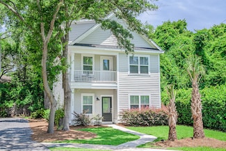 1242 Schirmer Ave, Mount Pleasant, SC 29464