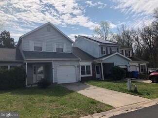 18 Madison St, Swedesboro, NJ 08085