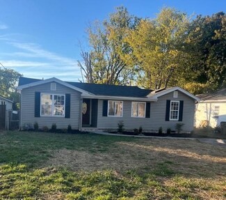 1541 N Sunrise Dr, Bowling Green, KY 42101