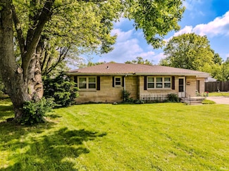 900 W Elsie Ave, Muncie, IN 47303