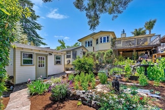 150 Darwin St, Santa Cruz, CA 95062
