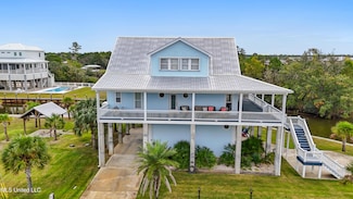 4012 Bank St, Bay Saint Louis, MS 39520