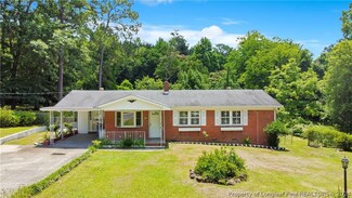 305 Pennsylvania Ave, Fayetteville, NC 28301