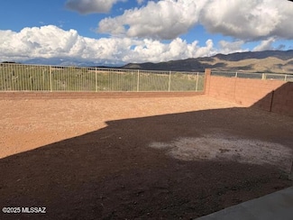 7258 S Gray Jay Dr, Tucson, AZ 85747